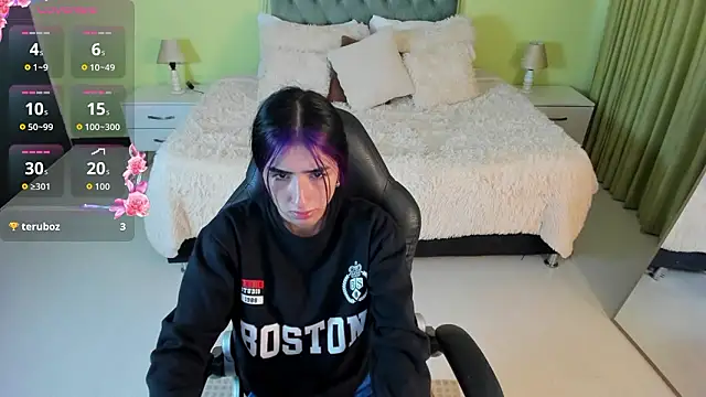 Snapshot of Celeste_Rous__ chatting on February 13, 2026, 12:34 pm Celeste Rous online show from February 13, 2026, 12:34 pm