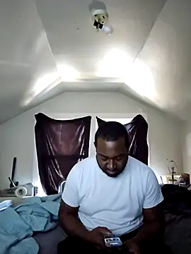 iLOVETRAY96 online show from February 20, 2026, 3:12 pm