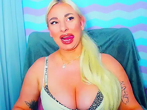 LuxuriaGoddess online show from June 18, 2026, 7:29 pm