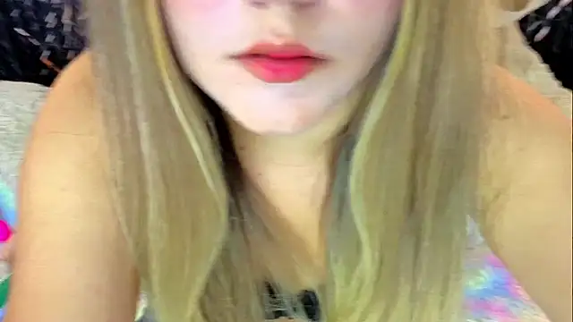 Snapshot of VioletaSweett1 chatting on July 24, 2026, 11:03 pm VioletaSweett1 online show from July 24, 2026, 11:03 pm