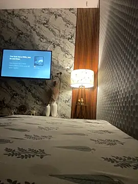 sissyhoney10 online show from March 27, 2026, 7:46 pm