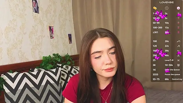 RenownedMister online show from December 19, 2025, 6:04 pm