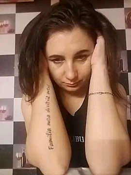 Koshova 1316 online show from December 19, 2025, 10:39 pm