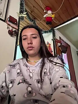 Snapshot of Alix_Rousses21 chatting on January 9, 2026, 5:26 pm Alix Rousses21 online show from January 9, 2026, 5:26 pm