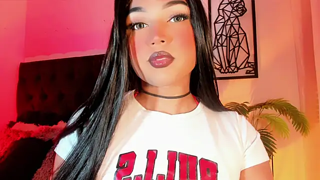 Zz hornysTS  online show from December 14, 2025, 7:07 pm