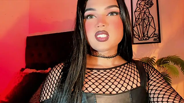 Zz hornysTS  online show from December 20, 2025, 4:58 pm