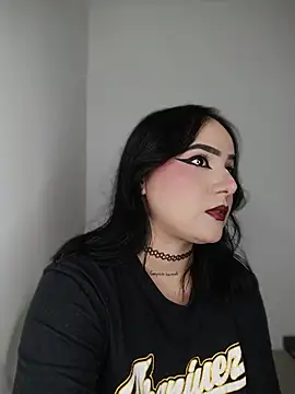 Snapshot of tiffanybrowm chatting on March 27, 2026, 4:51 am tiffanybrowm online show from March 27, 2026, 4:51 am