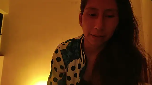 MoonLipsON- online show from June 18, 2026, 2:01 am