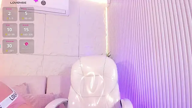 MarelynSummer online show from March 24, 2026, 11:37 am