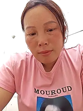 lux-angel online show from March 11, 2026, 5:02 am