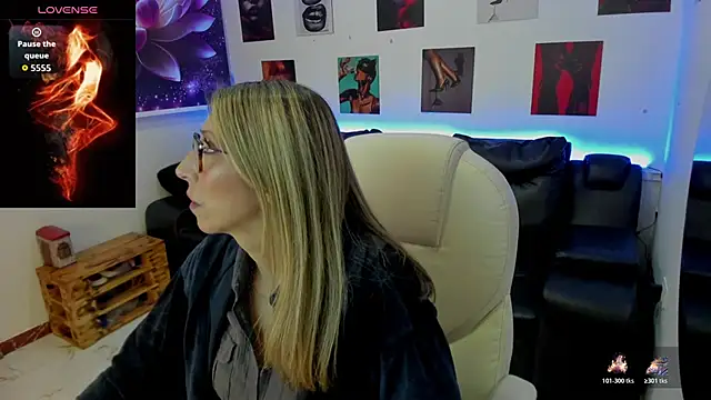 Scarlett 079 online show from February 20, 2026, 11:54 am