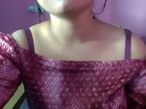 Bad girl kayraa  online show from December 15, 2025, 8:51 am