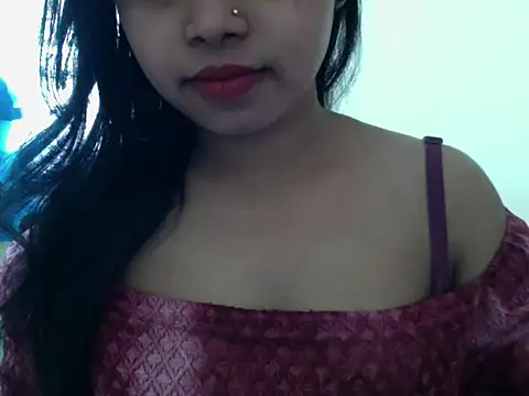 Bad girl kayraa  online show from December 21, 2025, 7:48 am