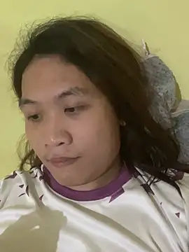 Snapshot of luna_love_bitex chatting on April 22, 2026, 10:39 am luna love bitex online show from April 22, 2026, 10:39 am