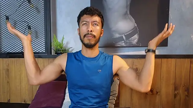 logan mercer online show from December 17, 2025, 7:31 pm