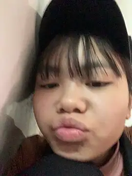 Mon babyy online show from February 2, 2026, 4:22 am