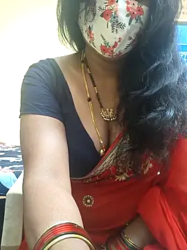 Preeti345 online show from February 28, 2026, 6:47 am