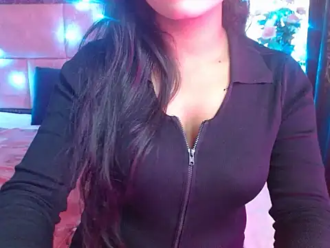 Snapshot of Lola_Bebe chatting on March 22, 2026, 6:06 am Lola Bebe online show from March 22, 2026, 6:06 am