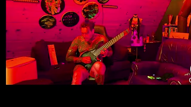 siphonophordustbunny online show from June 29, 2026, 4:18 pm
