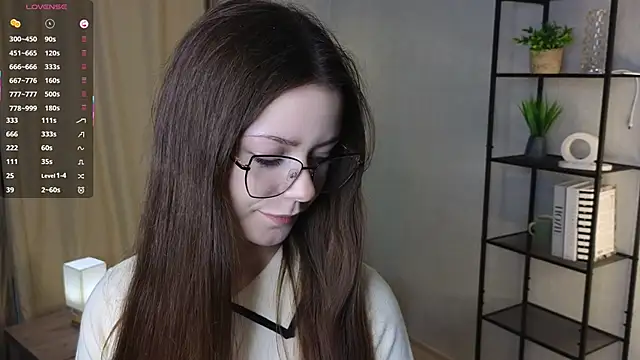 ObsidianVelour online show from May 27, 2026, 5:43 pm