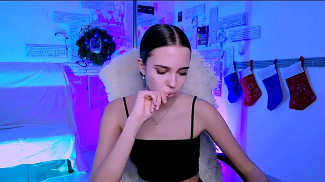 Snapshot of KimPorins chatting on January 14, 2026, 4:23 pm KimPorins online show from January 14, 2026, 4:23 pm