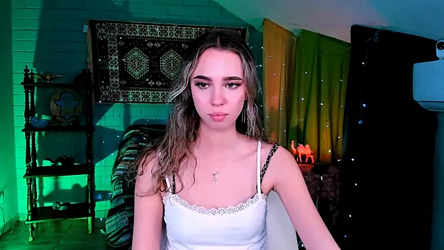 KimPorins online show from May 14, 2026, 12:56 pm