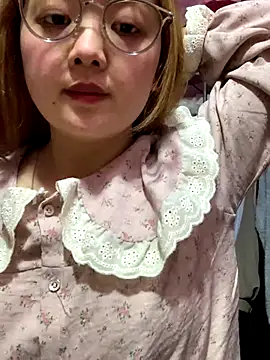 Samsam-006 online show from December 18, 2025, 2:28 am