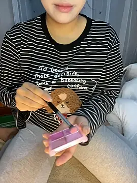 Nomi6868 online show from December 5, 2025, 10:13 am