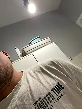 CharlyAlfa22 online show from January 17, 2026, 3:39 pm