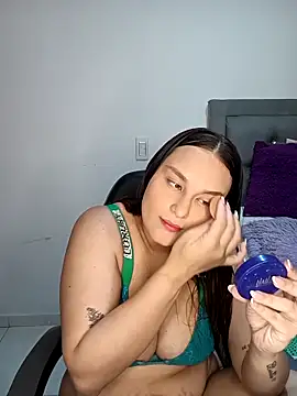 Snapshot of Valeriaa_21 chatting on June 20, 2026, 7:16 pm Valeriaa 21 online show from June 20, 2026, 7:16 pm