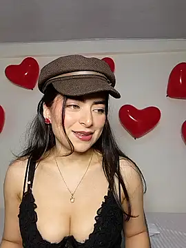 saasha Petit online show from February 11, 2026, 10:20 am