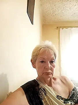 Calypso-Loove online show from July 15, 2026, 3:28 pm
