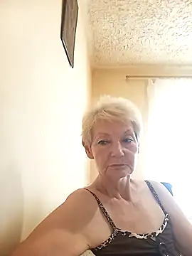 Calypso-Loove online show from July 25, 2026, 10:57 am