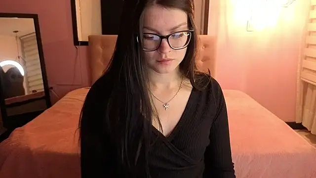 Snapshot of Sara_valderrama_ chatting on June 11, 2026, 12:36 pm Sara valderrama online show from June 11, 2026, 12:36 pm