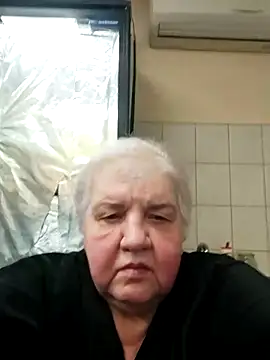 HapinessLovee online show from December 19, 2025, 7:59 am