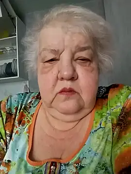 Snapshot of HapinessLovee chatting on March 4, 2026, 10:21 am HapinessLovee online show from March 4, 2026, 10:21 am