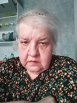 HapinessLovee online show from April 23, 2026, 6:25 am