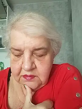 HapinessLovee online show from June 11, 2026, 8:45 am
