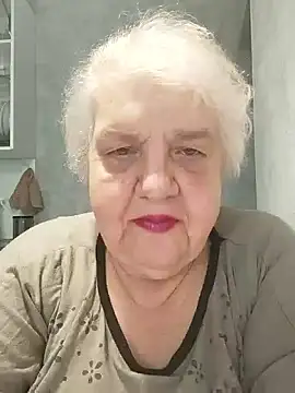 HapinessLovee online show from June 15, 2026, 6:59 am