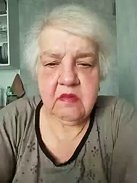 HapinessLovee online show from June 19, 2026, 6:40 am
