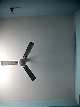 Snapshot of Miss__alone009 chatting on January 5, 2026, 7:50 pm Miss alone009 online show from January 5, 2026, 7:50 pm