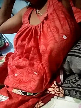 Snapshot of Miss__alone009 chatting on January 8, 2026, 6:32 pm Miss alone009 online show from January 8, 2026, 6:32 pm