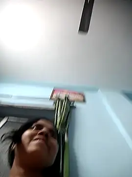 Snapshot of Miss__alone009 chatting on January 17, 2026, 6:55 pm Miss alone009 online show from January 17, 2026, 6:55 pm