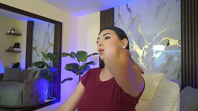 LiaWheeler online show from January 13, 2026, 7:08 pm