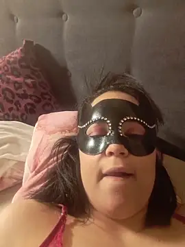 h4cPaolaMascherata online show from May 23, 2026, 9:08 pm