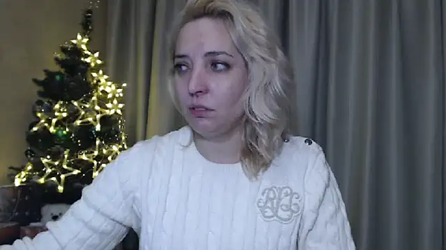 sweetpussy online show from January 1, 2025, 3:35 pm