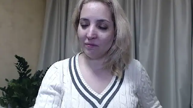 sweetpussy online show from March 13, 2025, 4:23 pm
