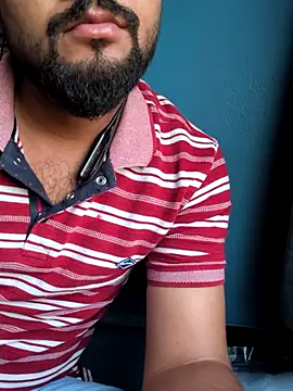 sexytomdev online show from March 11, 2026, 11:38 am