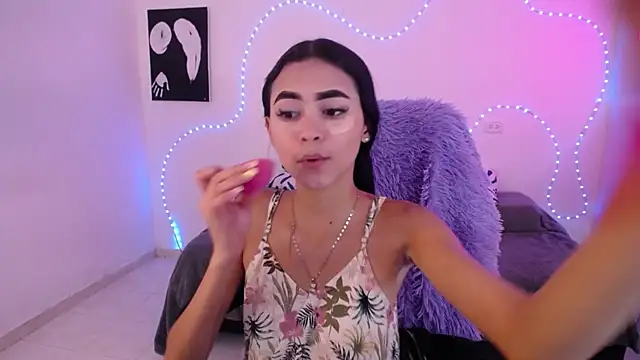 Sofia tgn online show from April 23, 2026, 4:42 pm