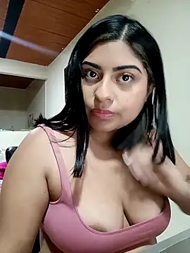 MariaPaula22  online show from February 3, 2026, 5:49 am